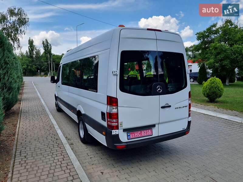 Городской автобус Mercedes-Benz Sprinter 2016 в Черновцах