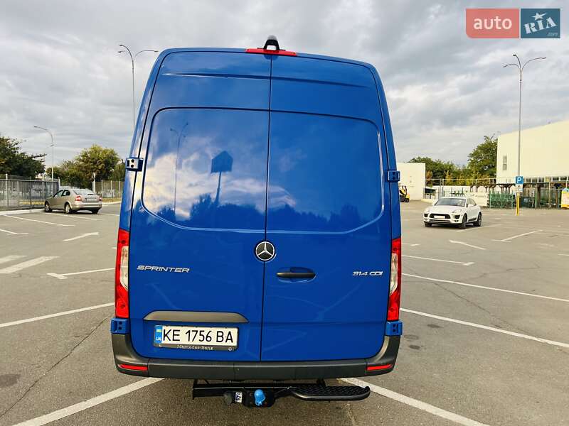 Вантажний фургон Mercedes-Benz Sprinter 2020 в Дніпрі