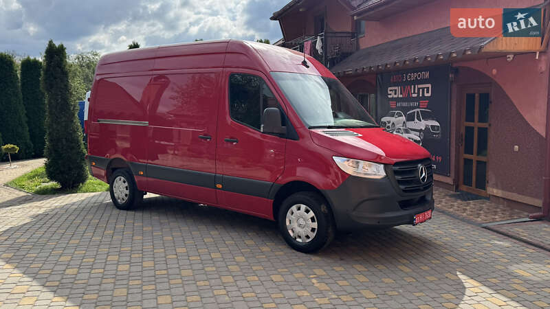 Вантажний фургон Mercedes-Benz Sprinter 2021 в Сваляві