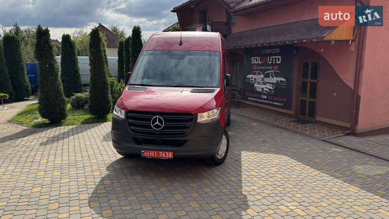 Вантажний фургон Mercedes-Benz Sprinter 2021 в Сваляві