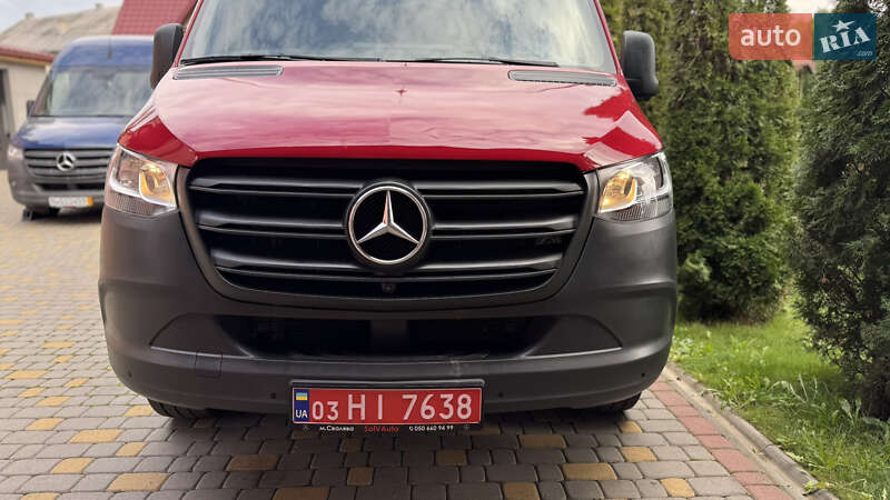 Вантажний фургон Mercedes-Benz Sprinter 2021 в Сваляві