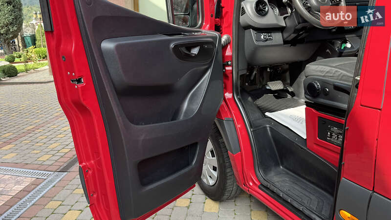 Вантажний фургон Mercedes-Benz Sprinter 2021 в Сваляві