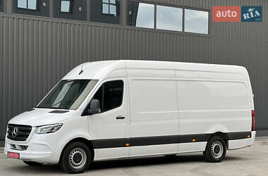 Грузовой фургон Mercedes-Benz Sprinter 2021 в 