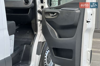 Грузовой фургон Mercedes-Benz Sprinter 2021 в 