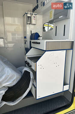Автомобиль скорой помощи Mercedes-Benz Sprinter 2013 в 