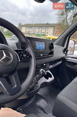 Грузовой фургон Mercedes-Benz Sprinter 2020 в 