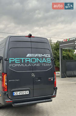 Грузовой фургон Mercedes-Benz Sprinter 2021 в 