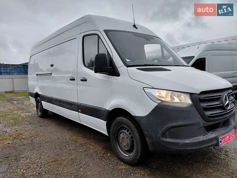 Грузовой фургон Mercedes-Benz Sprinter 2021 в Ивано-Франковске