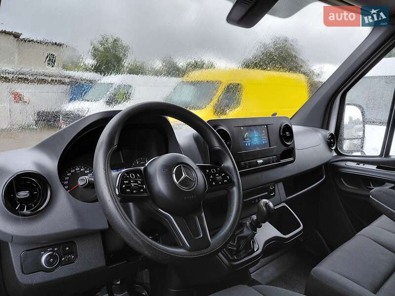 Грузовой фургон Mercedes-Benz Sprinter 2021 в Ивано-Франковске
