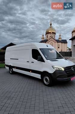 Грузовой фургон Mercedes-Benz Sprinter 2020 в 