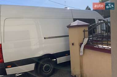 Грузопассажирский фургон Mercedes-Benz Sprinter 2023 в 