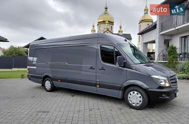 Грузовой фургон Mercedes-Benz Sprinter 2017 в 
