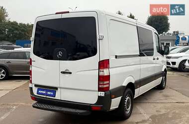 Грузовой фургон Mercedes-Benz Sprinter 2011 в 