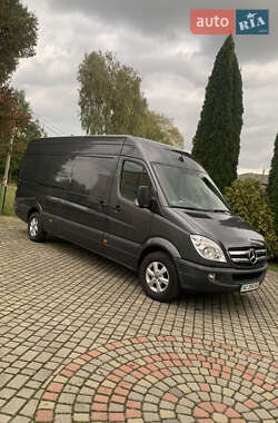 Микроавтобус грузовой (до 3,5т) Mercedes-Benz Sprinter 2012 в 
