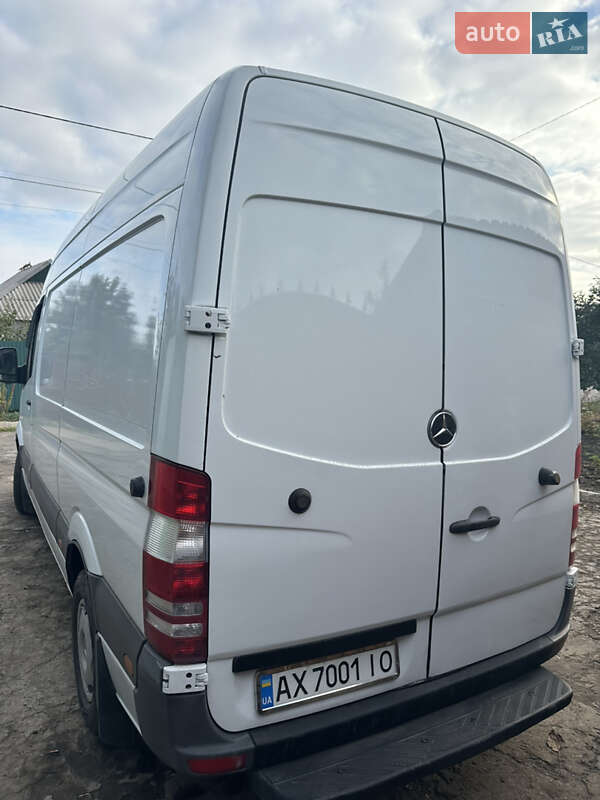Грузовой фургон Mercedes-Benz Sprinter 2009 в Кривом Роге