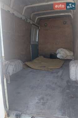 Грузовой фургон Mercedes-Benz Sprinter 2005 в 