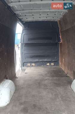 Грузовой фургон Mercedes-Benz Sprinter 2014 в 