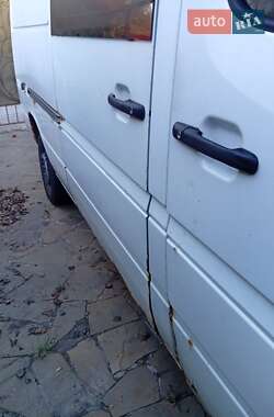 Микроавтобус Mercedes-Benz Sprinter 2001 в 