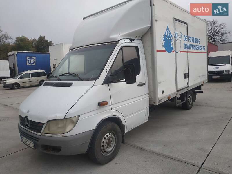Mercedes-Benz Sprinter 2005