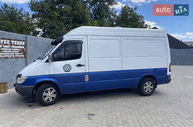 Грузовой фургон Mercedes-Benz Sprinter 2003 в 