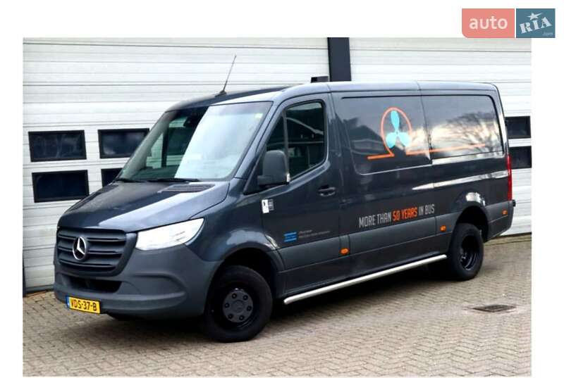 Грузовой фургон Mercedes-Benz Sprinter 2020 в Черновцах