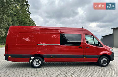 Грузовой фургон Mercedes-Benz Sprinter 2023 в 