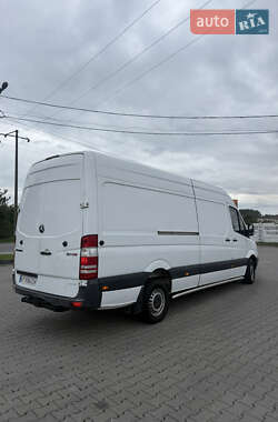 Грузовой фургон Mercedes-Benz Sprinter 2013 в 