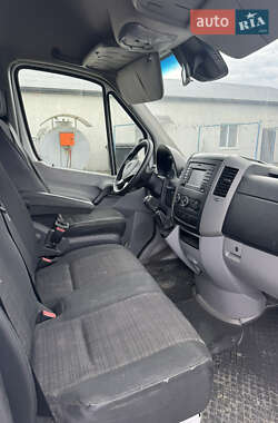 Грузовой фургон Mercedes-Benz Sprinter 2013 в 