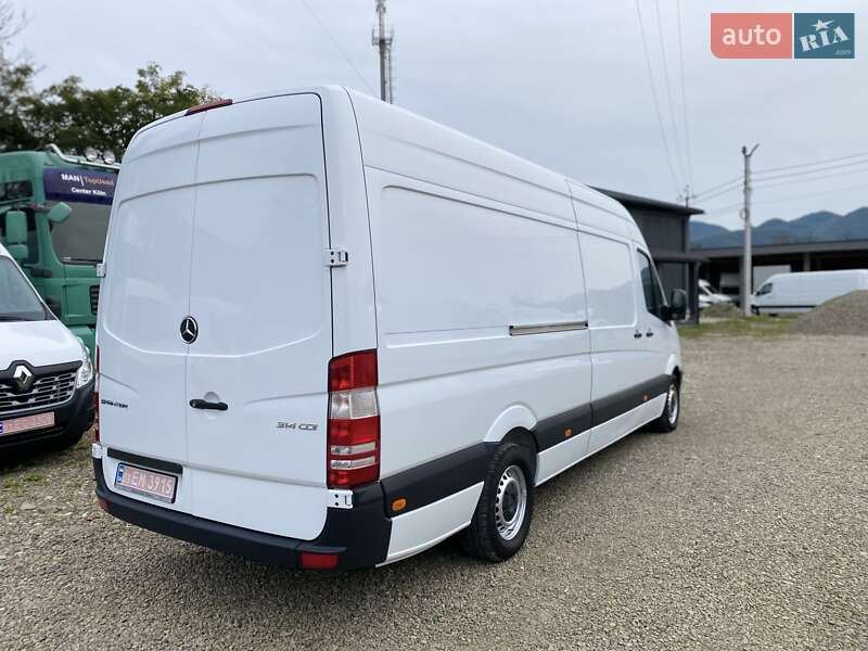 Грузовой фургон Mercedes-Benz Sprinter 2018 в Хусте