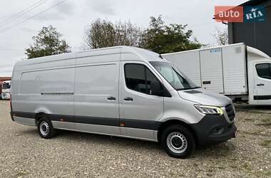 Грузовой фургон Mercedes-Benz Sprinter 2023 в 