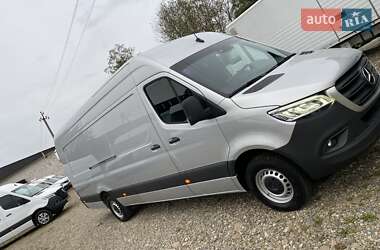 Грузовой фургон Mercedes-Benz Sprinter 2023 в 