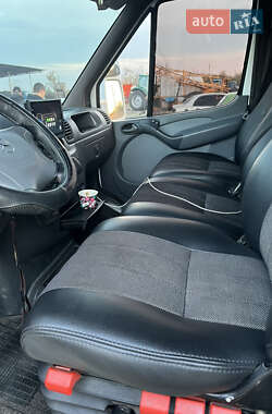 Туристический / Междугородний автобус Mercedes-Benz Sprinter 2000 в 