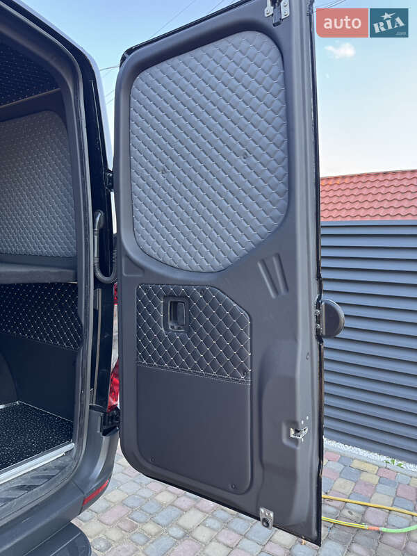 Микроавтобус Mercedes-Benz Sprinter 2019 в Ровно фото 47 Микроавтобус Mercedes-Benz Sprinter 2019 в Ровно