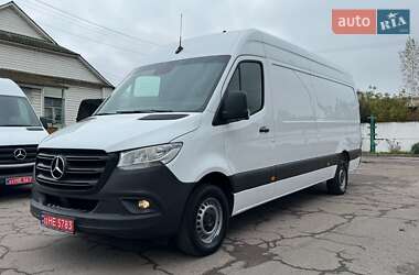 Грузовой фургон Mercedes-Benz Sprinter 2020 в 