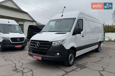Грузовой фургон Mercedes-Benz Sprinter 2020 в 