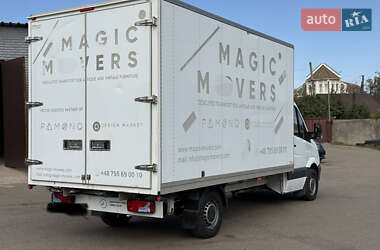 Грузовой фургон Mercedes-Benz Sprinter 2018 в 