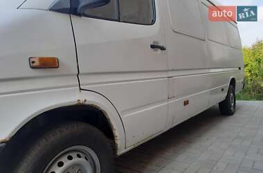 Грузовой фургон Mercedes-Benz Sprinter 2003 в 