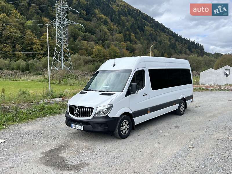 Мікроавтобус Mercedes-Benz Sprinter 2017 в Міжгір'ї