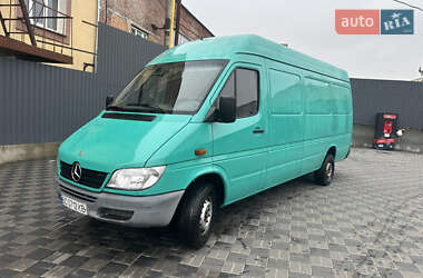 Грузовой фургон Mercedes-Benz Sprinter 2003 в 