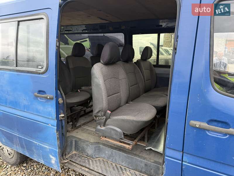 Микроавтобус Mercedes-Benz Sprinter 2003 в Стрые фото 7 Микроавтобус Mercedes-Benz Sprinter 2003 в Стрые