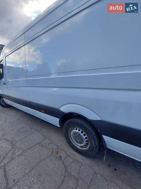 Грузовой фургон Mercedes-Benz Sprinter 2009 в Днепре