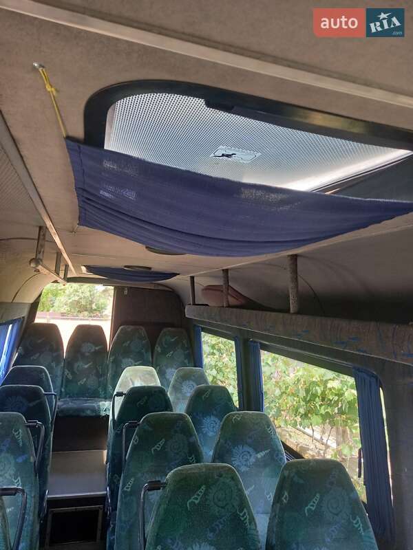 Туристический / Междугородний автобус Mercedes-Benz Sprinter 1998 в Берегово фото 5 Туристический / Междугородний автобус Mercedes-Benz Sprinter 1998 в Берегово