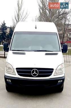 Вантажний фургон Mercedes-Benz Sprinter 2011 в Запоріжжі