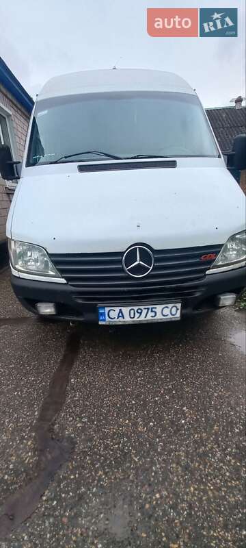 Пригородный автобус Mercedes-Benz Sprinter 2001 в Корсуне-Шевченковском