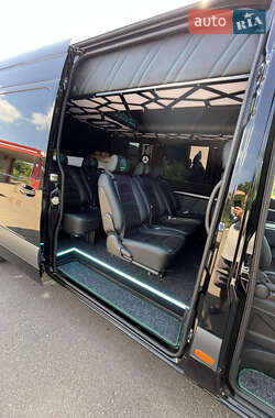 Микроавтобус Mercedes-Benz Sprinter 2020 в 