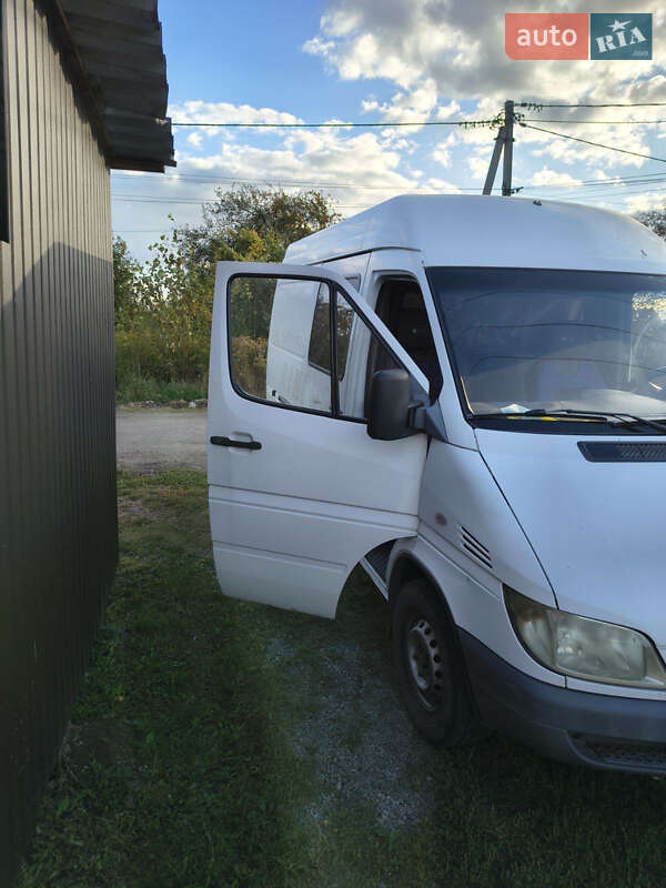 Мікроавтобус Mercedes-Benz Sprinter 2004 в Києві