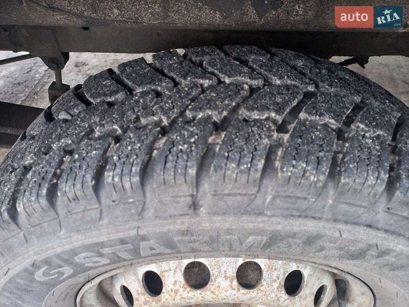 Грузовой фургон Mercedes-Benz Sprinter 2004 в Черновцах