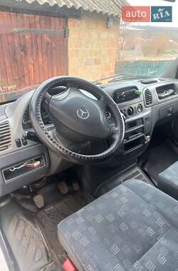 Грузовой фургон Mercedes-Benz Sprinter 2004 в 