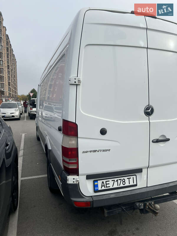 Вантажний фургон Mercedes-Benz Sprinter 2017 в Дніпрі