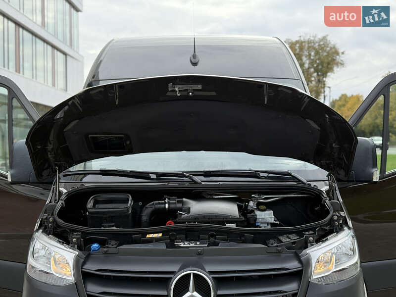 Грузовой фургон Mercedes-Benz Sprinter 2022 в Ровно